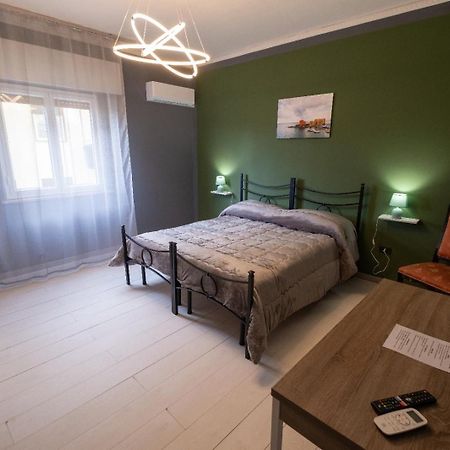 Room 112 Oltremare Багерия Екстериор снимка